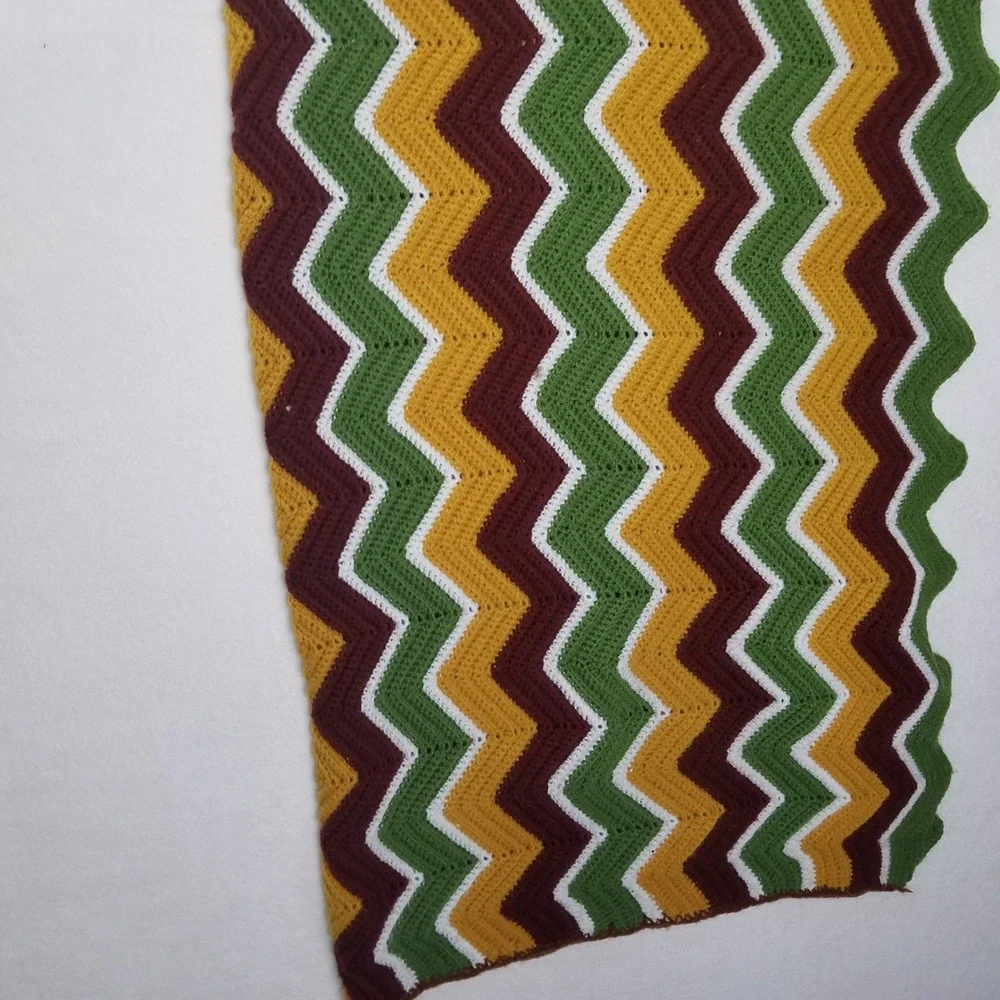 Vintage Crochet Throw Blanket Afghan Chevron Stripes Brown Gold Green White‎